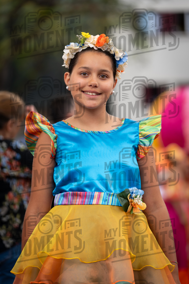 2026_04Mai25 Festa das Flores - Antes do Desfile_JFP01662.jpg