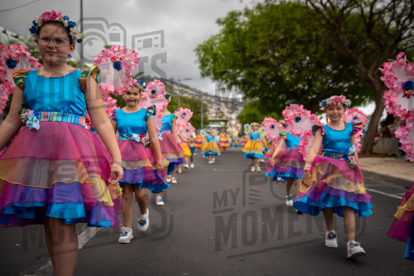 2026_04Mai25 Festa das Flores - Ala Crianças 1 (asas rosa)_JFP02302.jpg