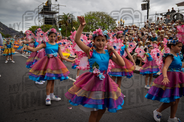 2026_04Mai25 Festa das Flores - Ala Crianças 1 (asas rosa)_JFP02538.jpg