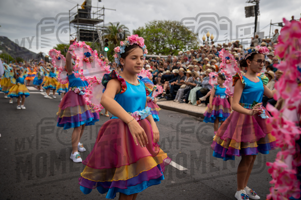 2026_04Mai25 Festa das Flores - Ala Crianças 1 (asas rosa)_JFP02539.jpg