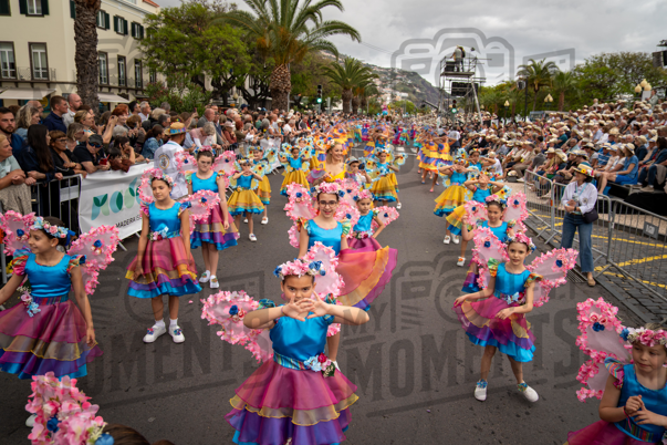 2026_04Mai25 Festa das Flores - Ala Crianças 1 (asas rosa)_JFP02570.jpg