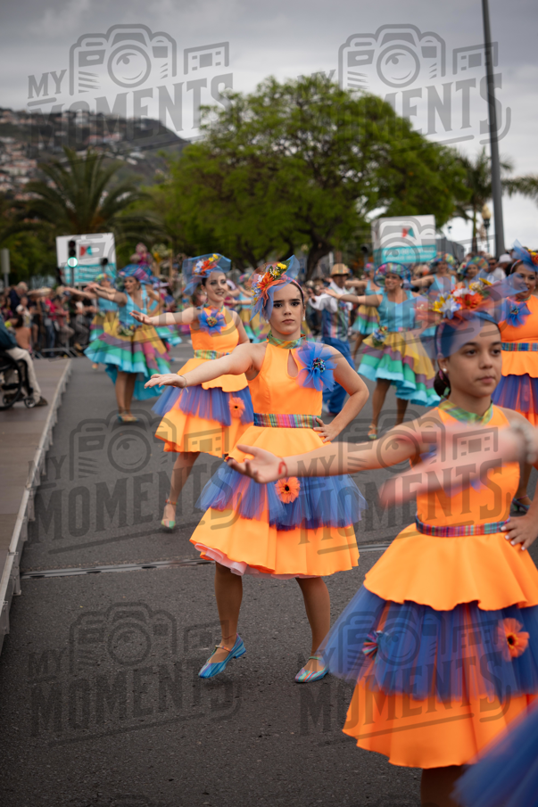 2026_04Mai25 Festa das Flores - Ala Jovens (vestido laranja)_JFP02400.jpg
