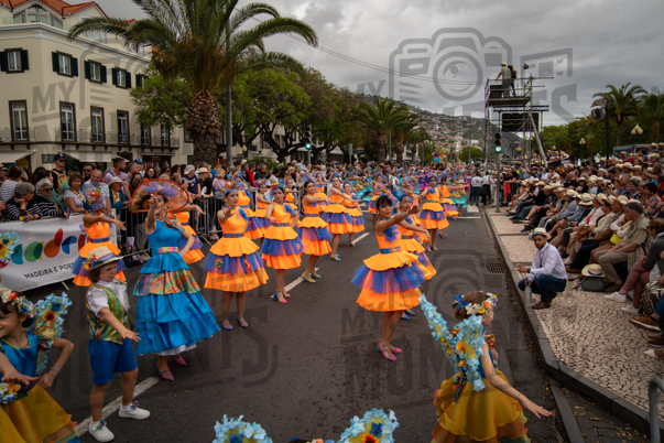 2026_04Mai25 Festa das Flores - Ala Jovens (vestido laranja)_JFP02580.jpg